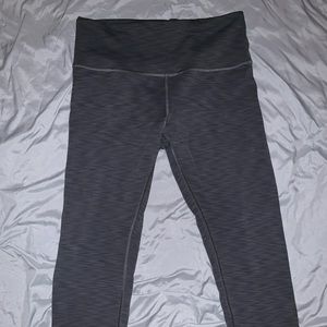 Size 12 lululemon wunder train charcoal